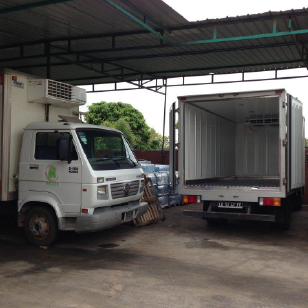 Rosex Gallery — refrigerated trucks